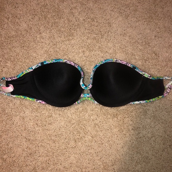 Victoria Secret strapless swimsuit top - Picture 2 of 3